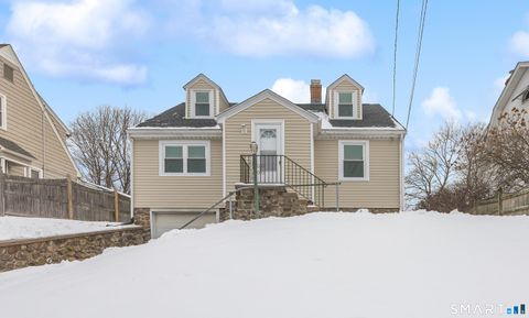 Photo of 328 Curtis Street, Meriden, CT 06450 (MLS # 24150365)