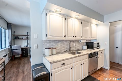 Tiny photo for 1 Essex Court #1, Brookfield, CT 06804 (MLS # 24147398)