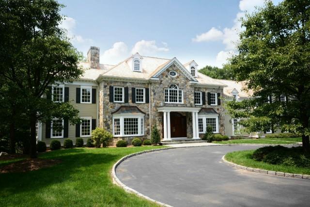 Photo 1 of 184 Lukes Wood Road, New Canaan, Connecticut, $2,350,000, Web #: 99073673