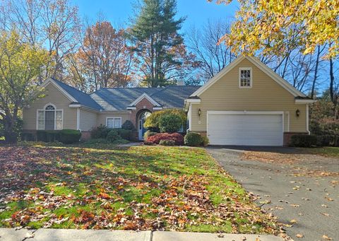 24 Worthington Drive 24 Farmington CT 06032