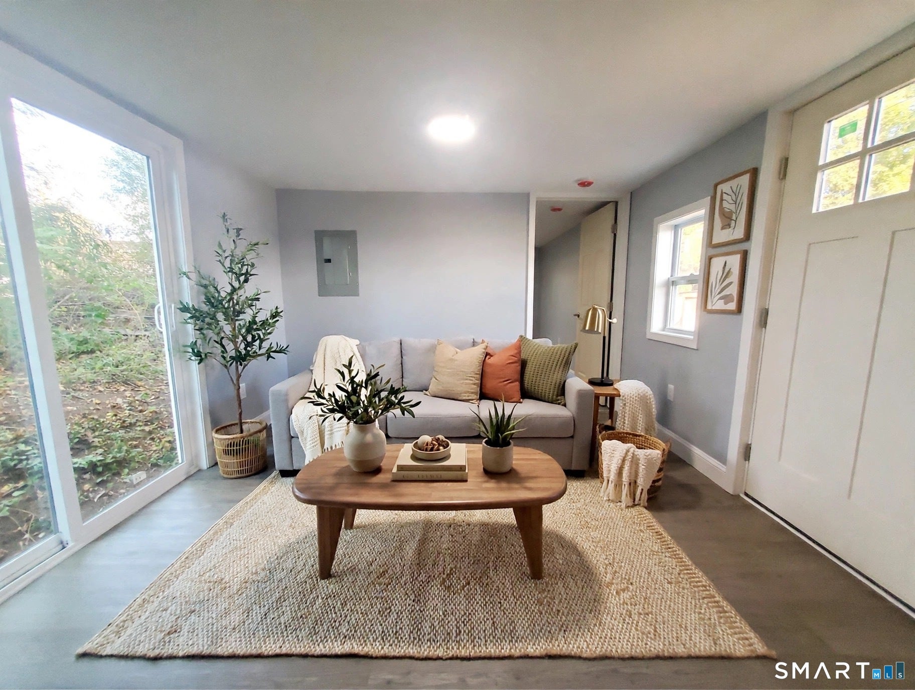 525 East Main Street 52