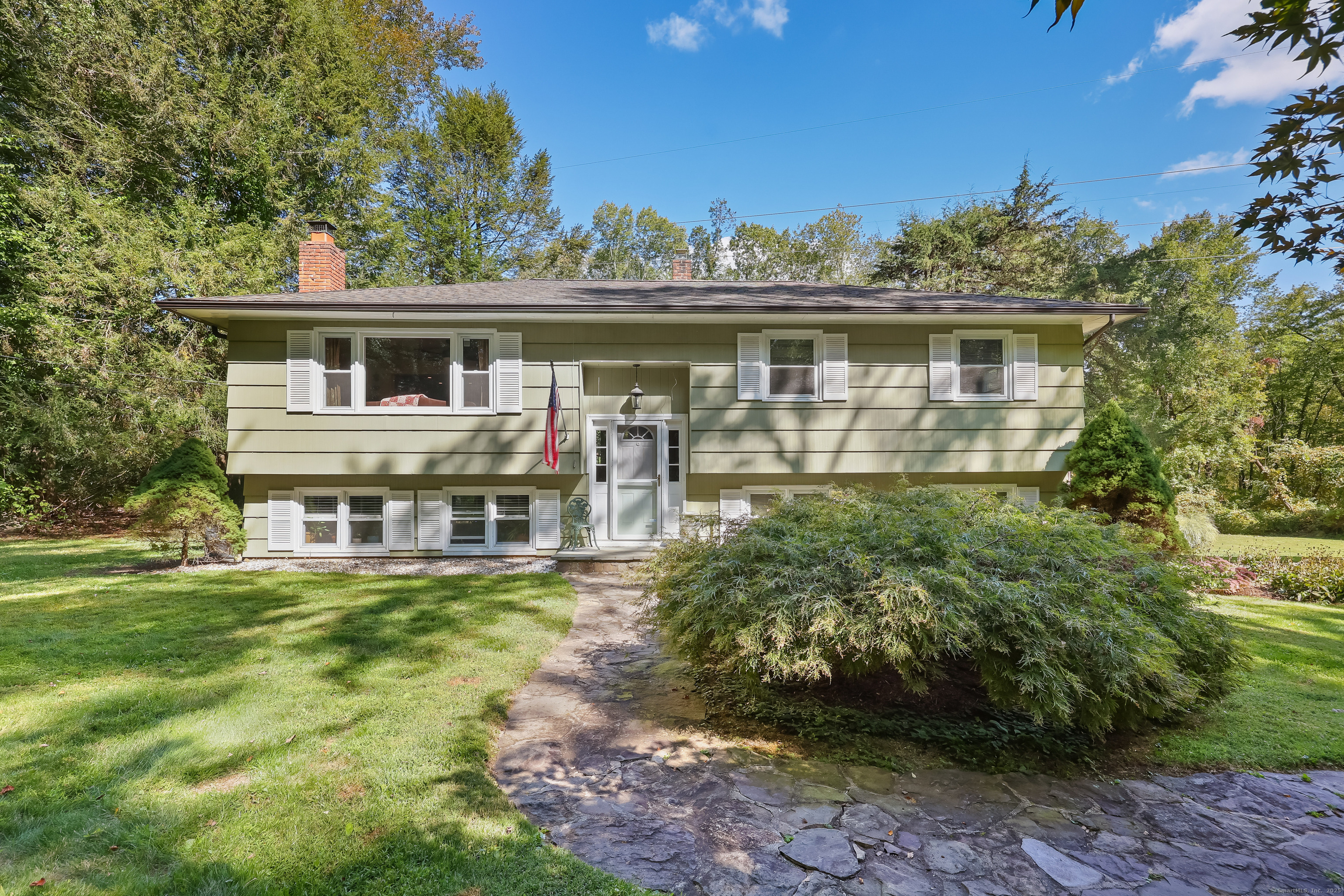 12 Upper Parish Drive