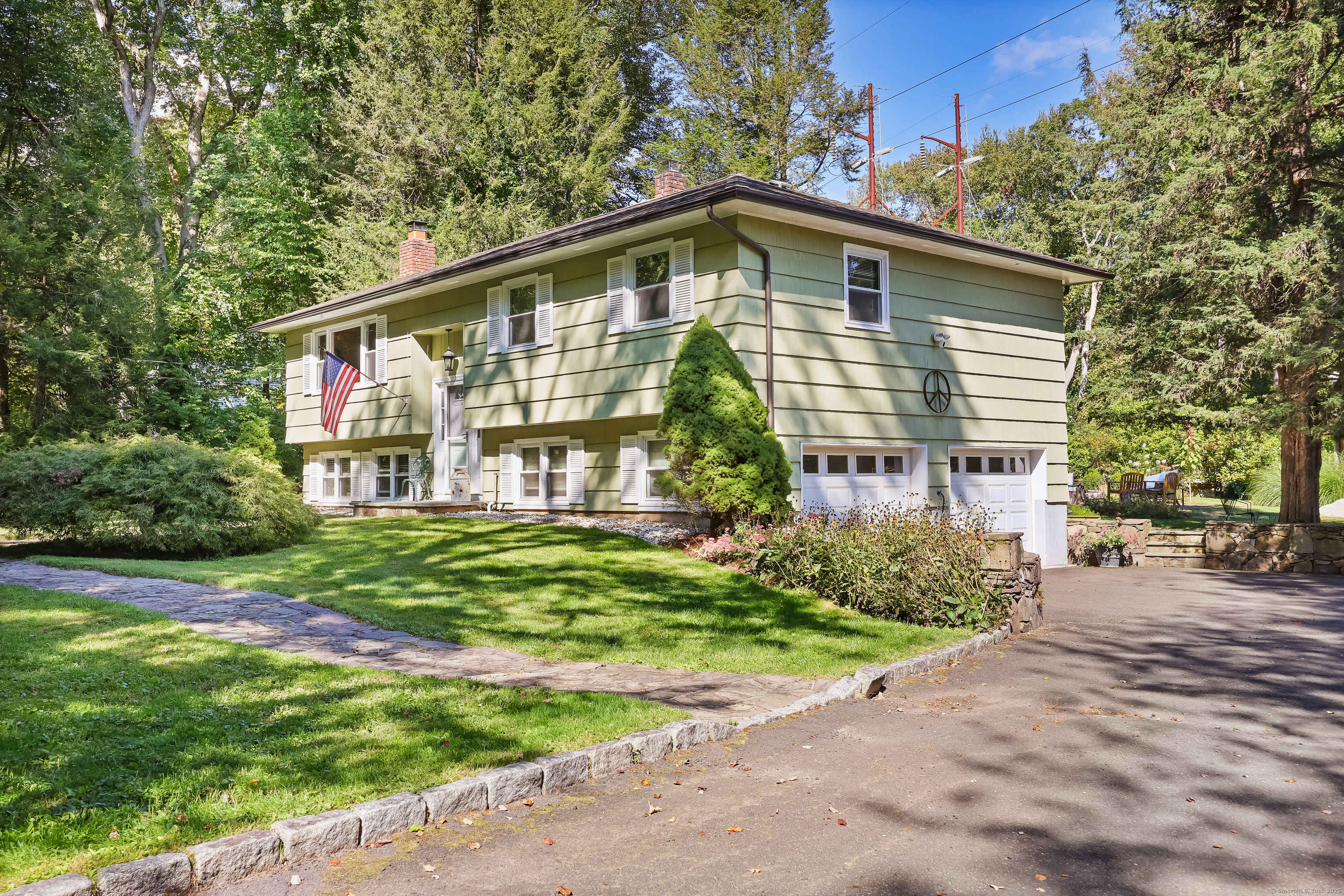 12 Upper Parish Drive