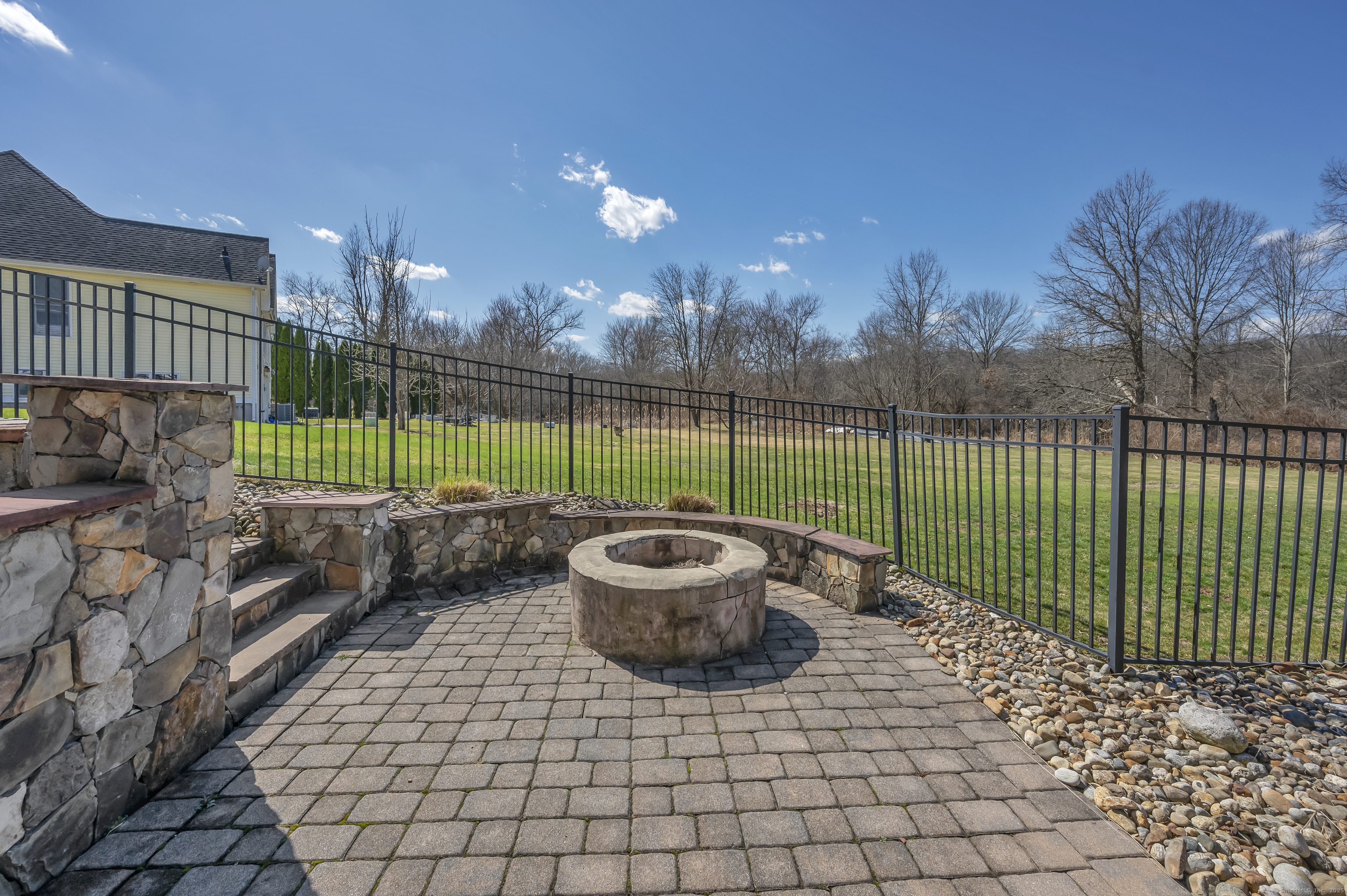 69 Eastbrook Terrace, Berlin, Connecticut image 4