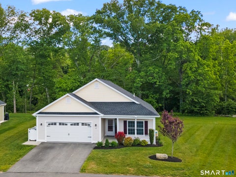 Condo For Sale - 19 Henry Drive #19<br/> Plainfield, CT 06354