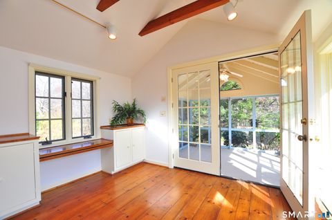 Tiny photo for 14 North Drive, Simsbury, CT 06070 (MLS # 24163067)