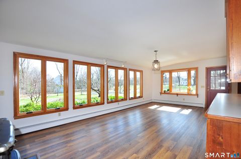 Tiny photo for 14 North Drive, Simsbury, CT 06070 (MLS # 24163067)