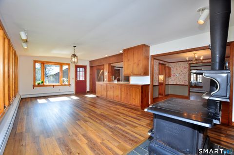 Tiny photo for 14 North Drive, Simsbury, CT 06070 (MLS # 24163067)