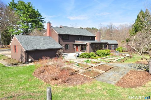 Tiny photo for 14 North Drive, Simsbury, CT 06070 (MLS # 24163067)