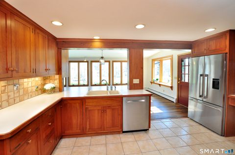 Tiny photo for 14 North Drive, Simsbury, CT 06070 (MLS # 24163067)