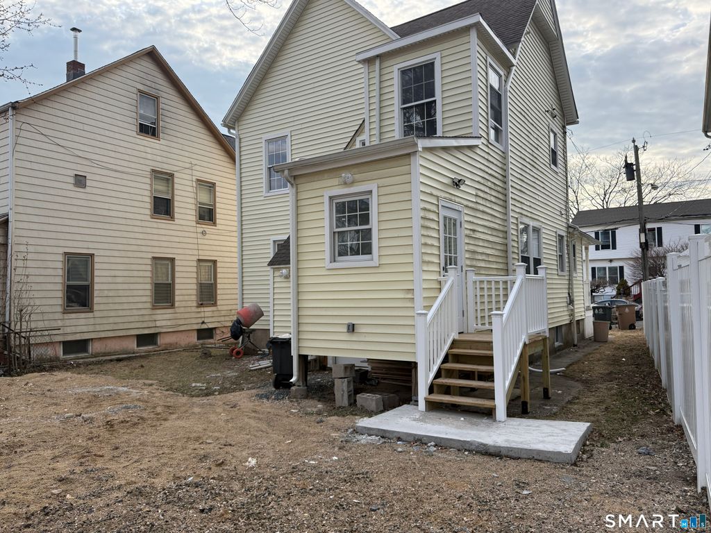 Photo of 104 Maple Avenue, Stamford, CT 06902 (MLS # 24159073)