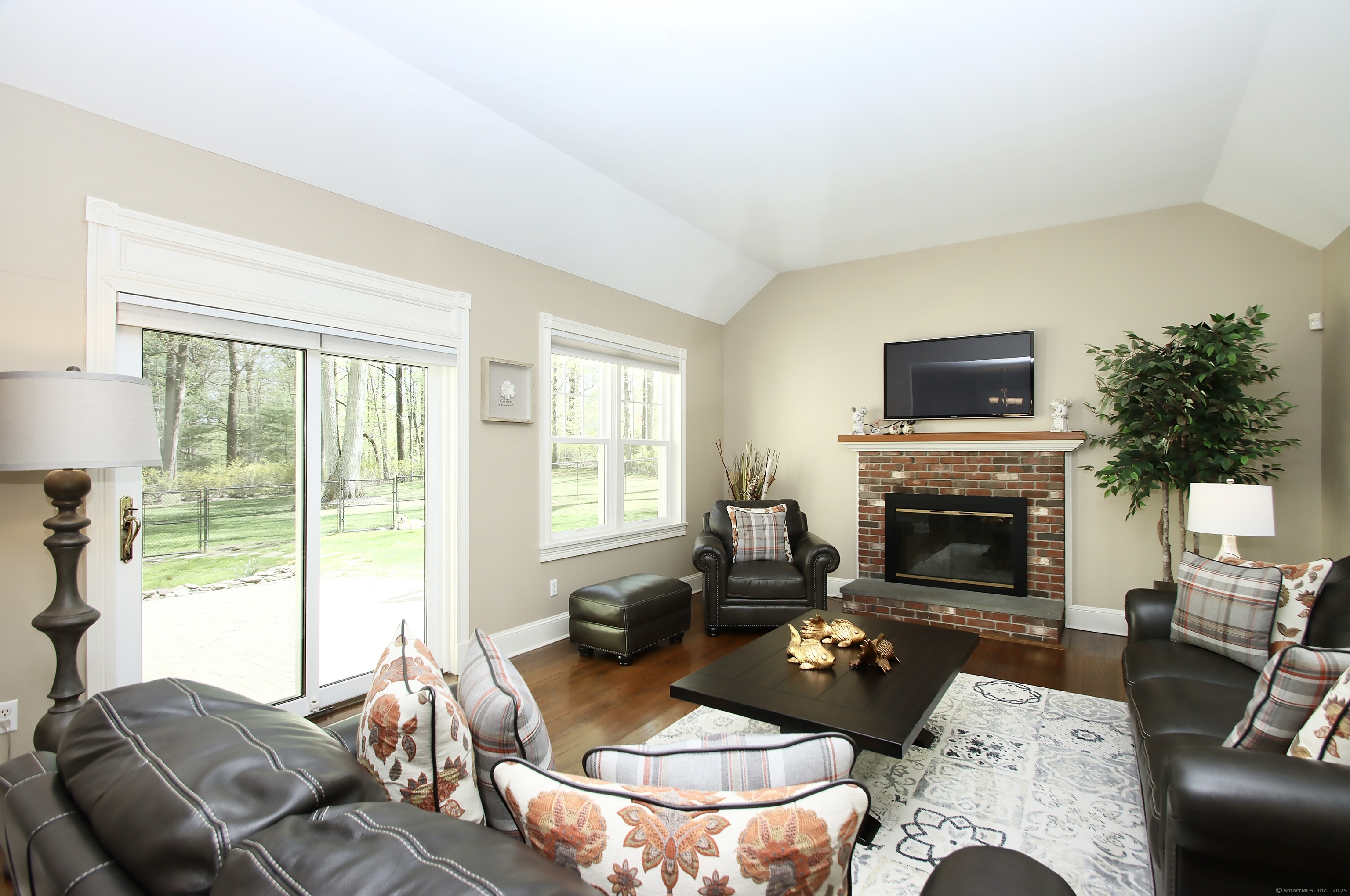 56 Grouse Lane, Woodbridge, Connecticut image 11