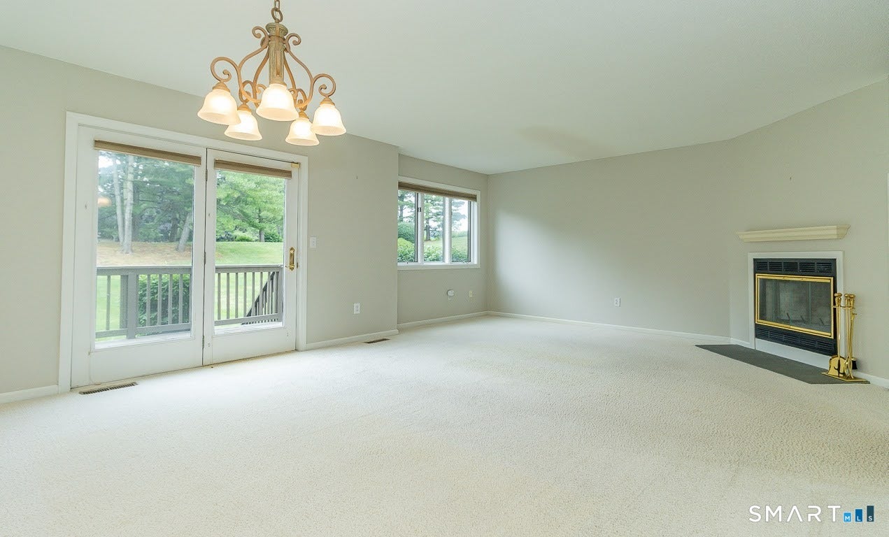 19 Steeplechase Drive 19