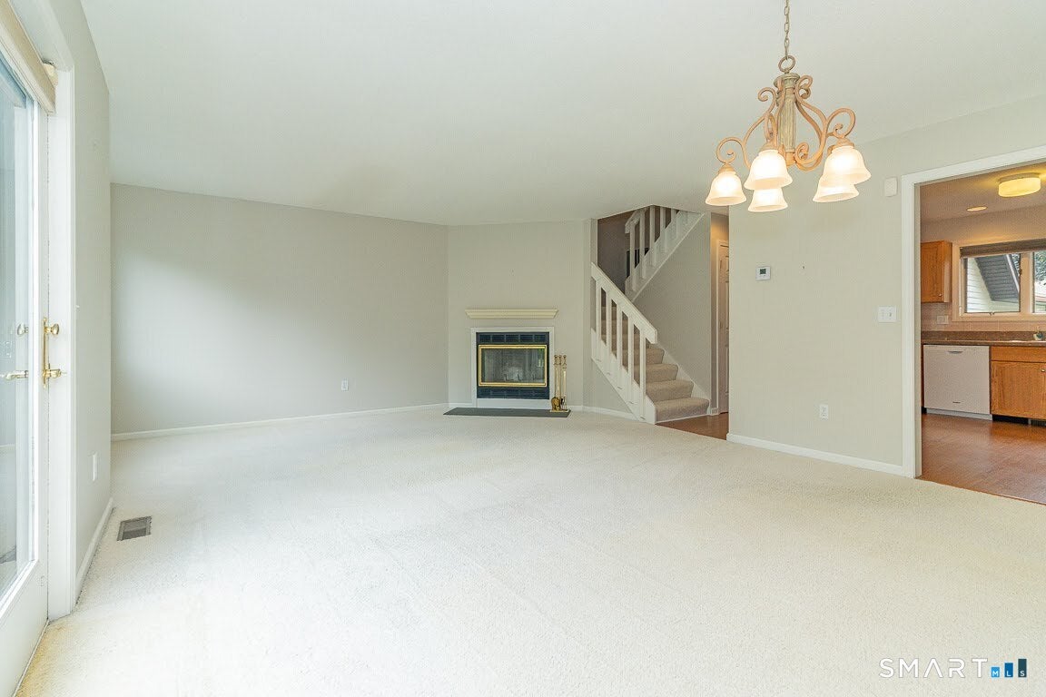 19 Steeplechase Drive 19