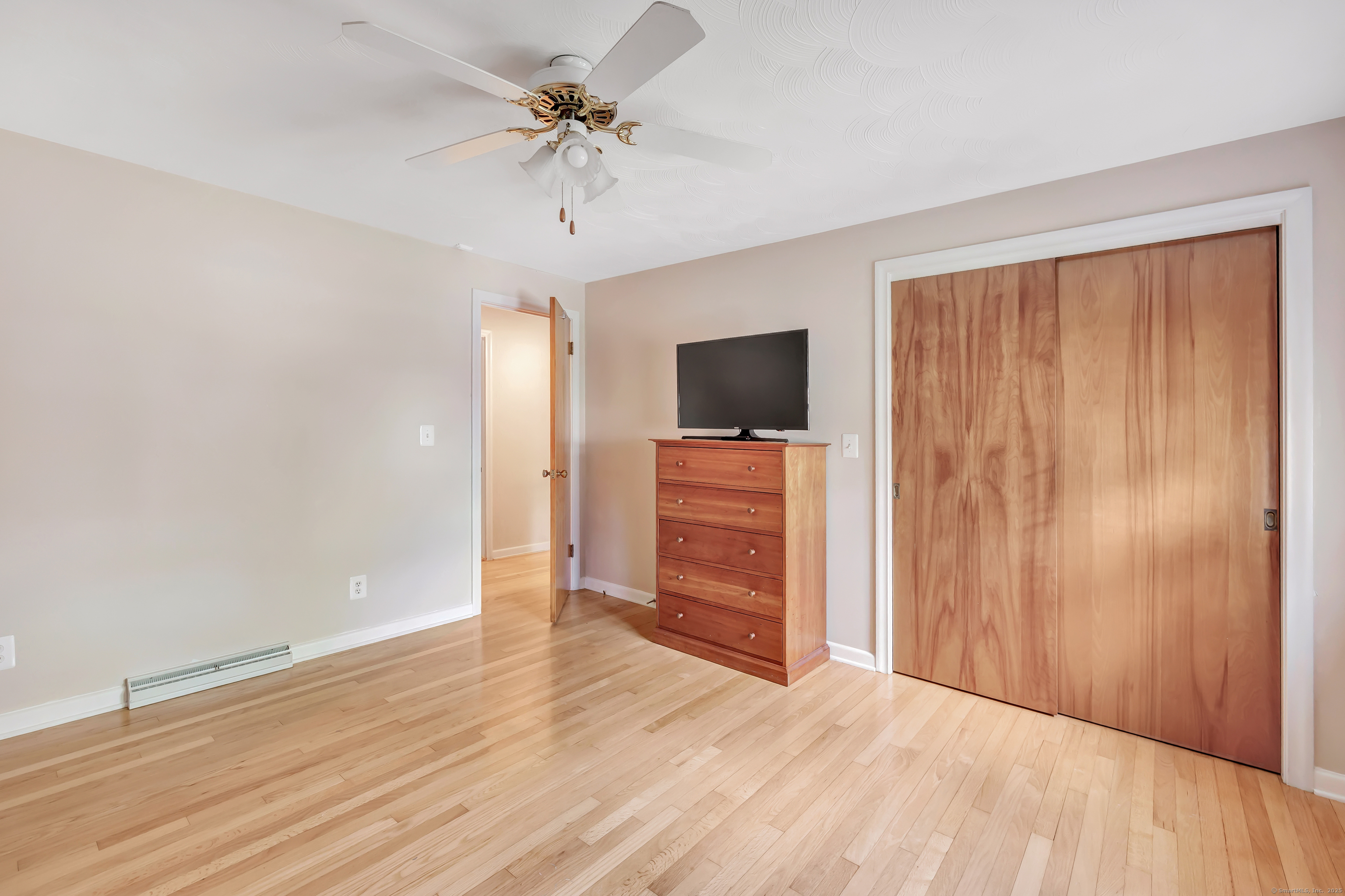 15 Roger Avenue, North Haven, Connecticut image 16