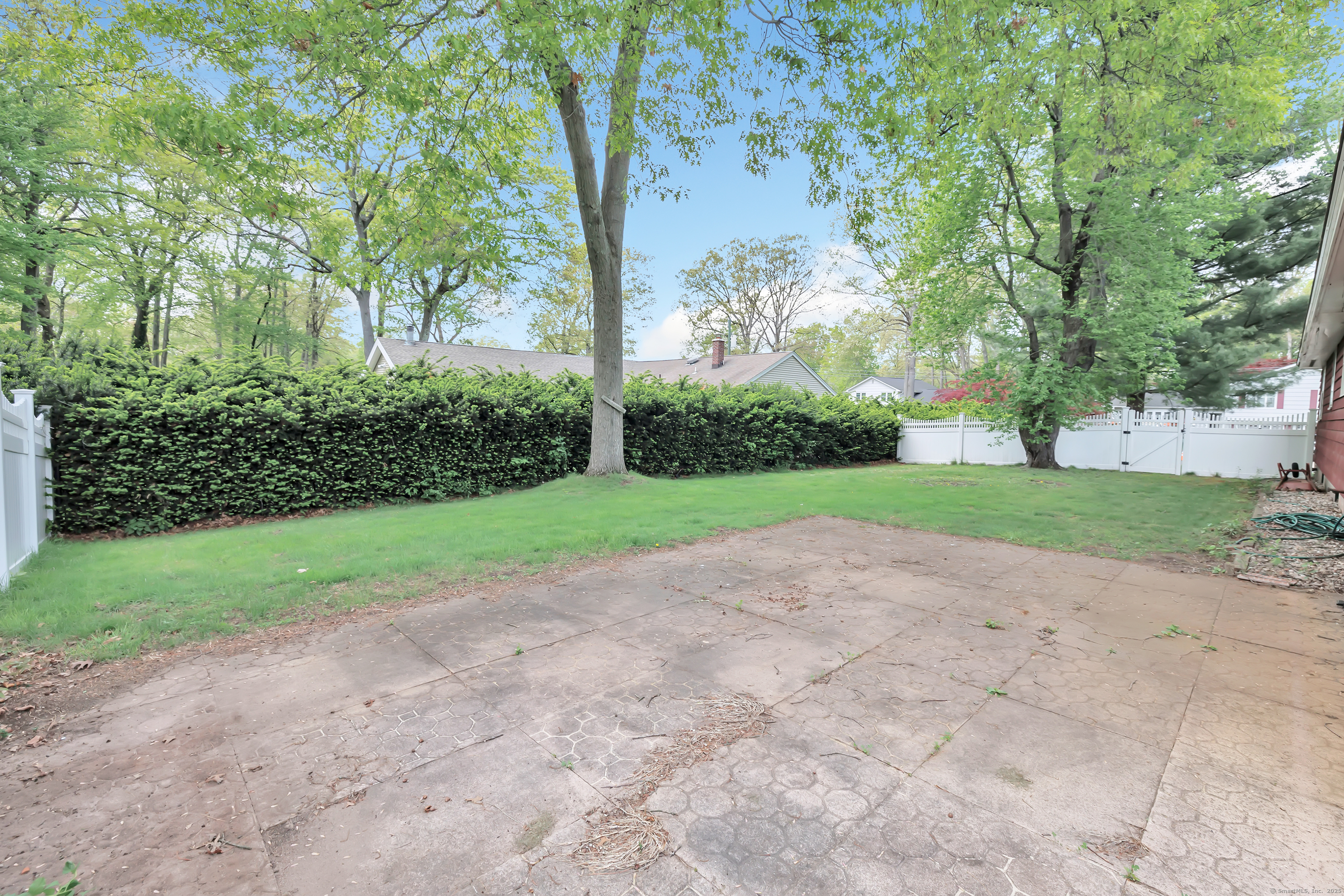 15 Roger Avenue, North Haven, Connecticut image 29