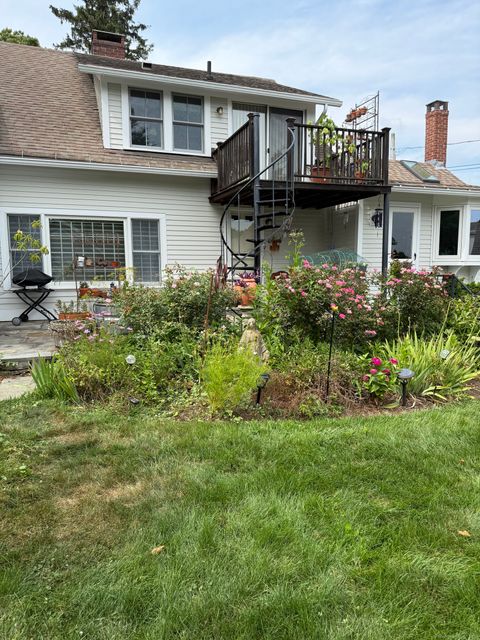 Tiny photo for 18 Little Point Street, Essex, CT 06426 (MLS # 24164505)