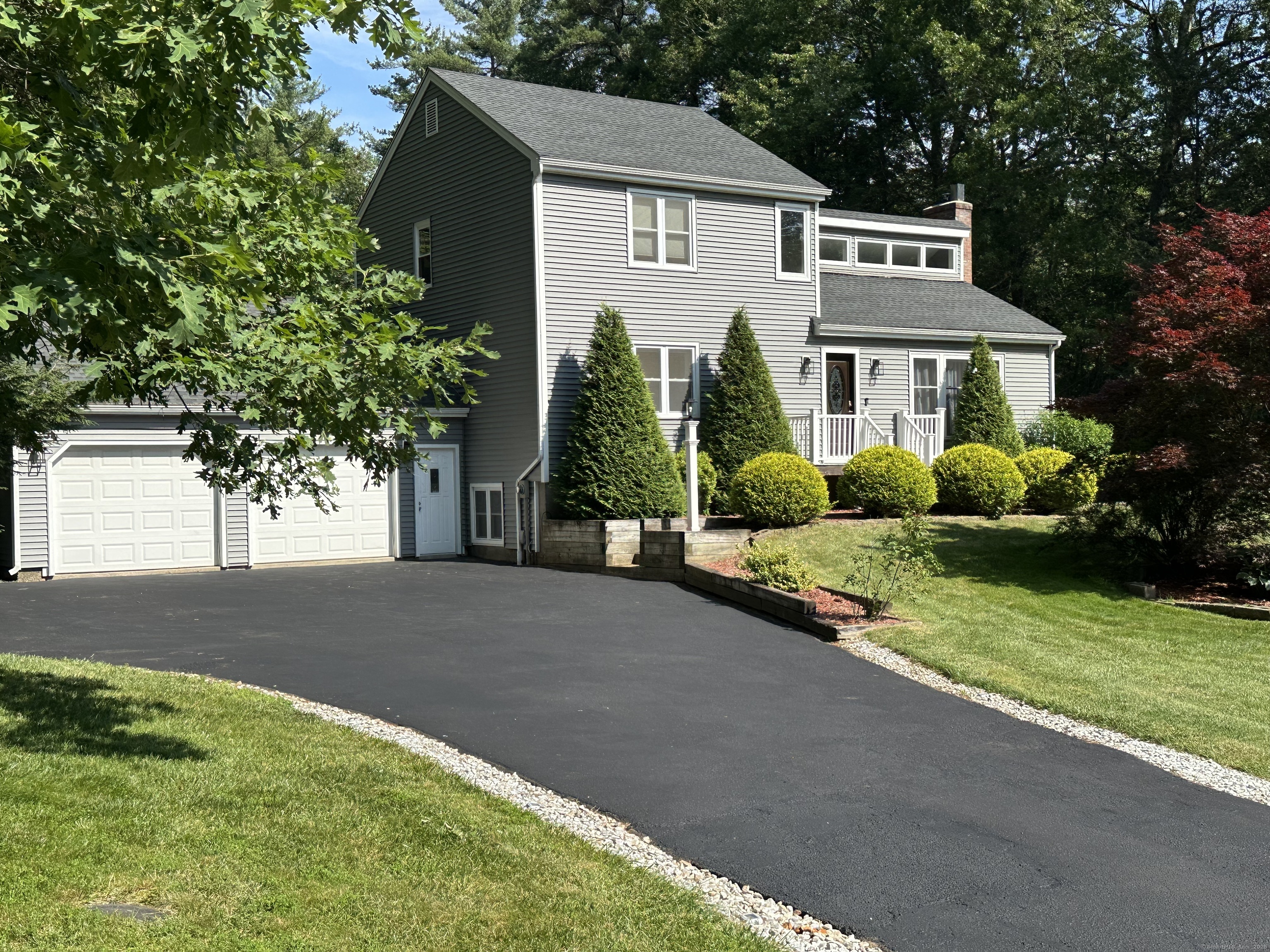 2 Evergreen Drive