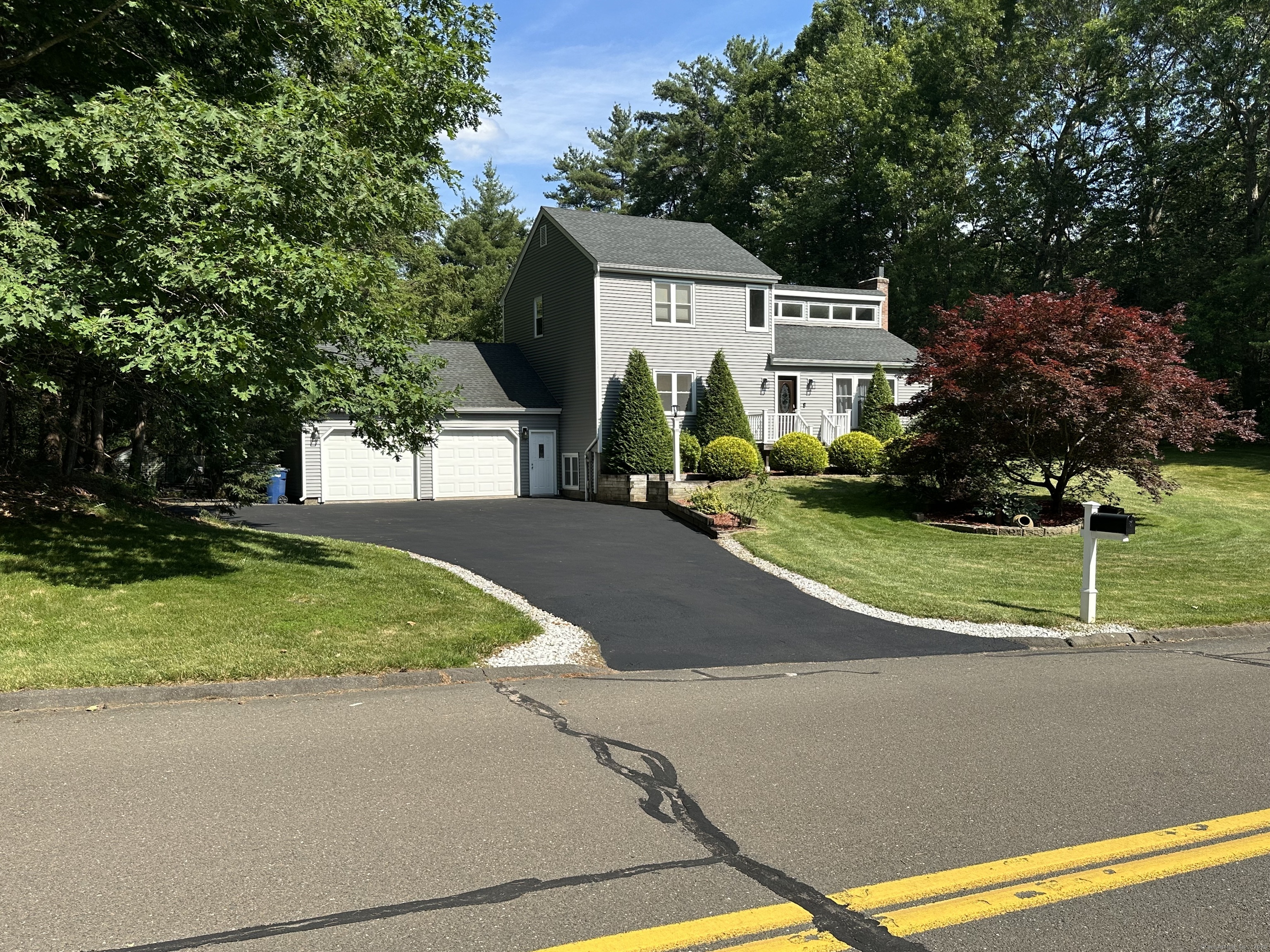 2 Evergreen Drive