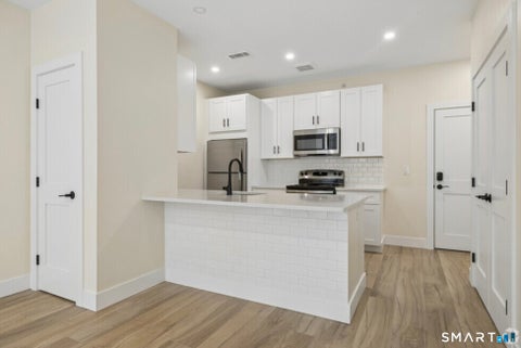 Multifamily For Rent - 220 East Road #K<br/> Meriden, CT 06450