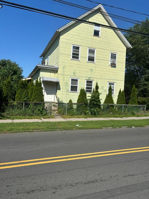 Photo of 88 Oak Street #1st Floor, New Britain, CT 06051 (MLS # 24129581)