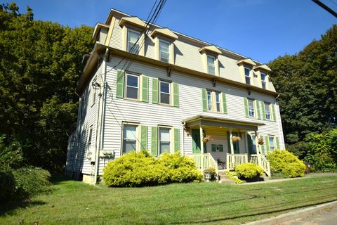 28 Driveway 2-L Guilford CT 06437