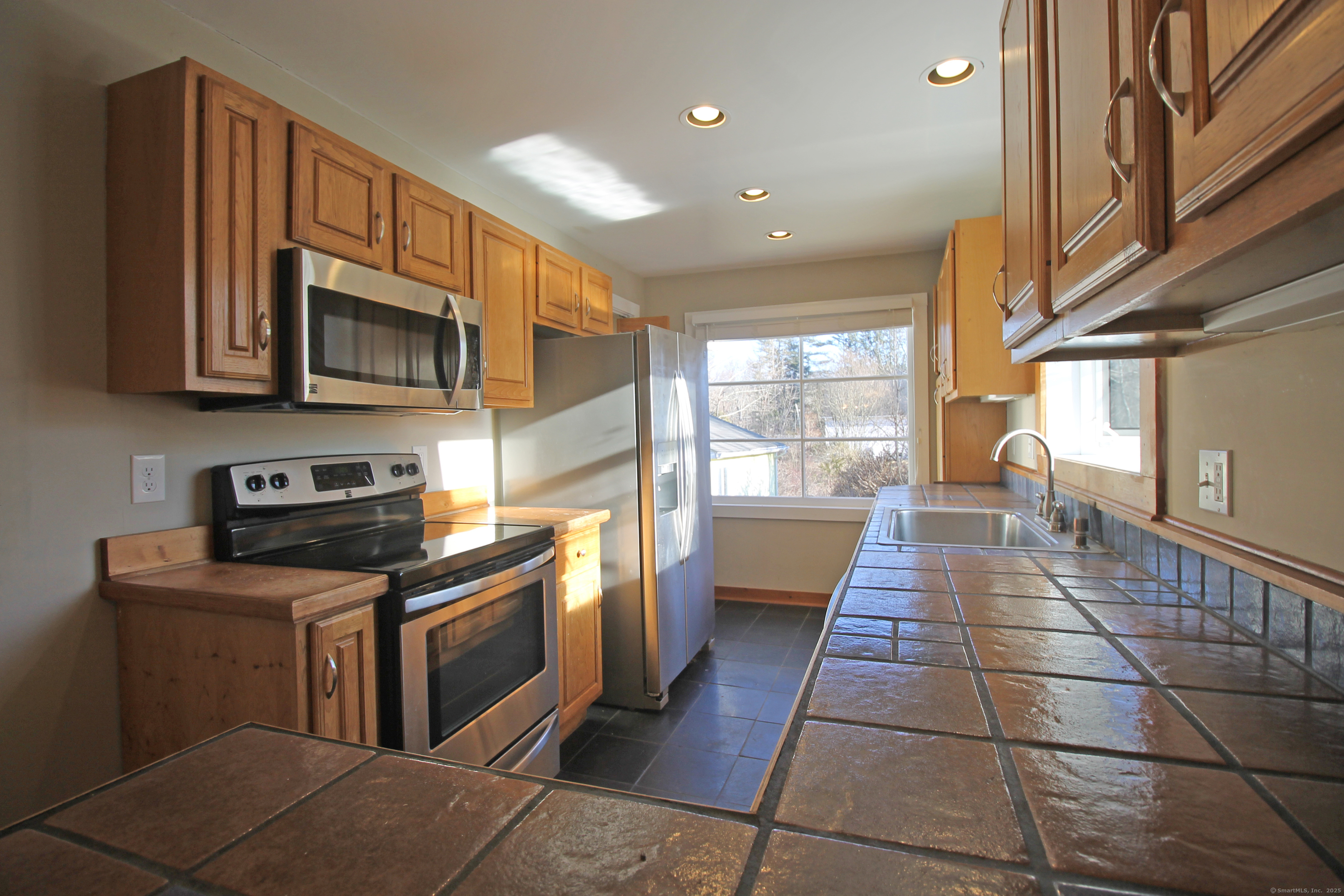 28 Rockwell Road, Bethel, Connecticut image 12