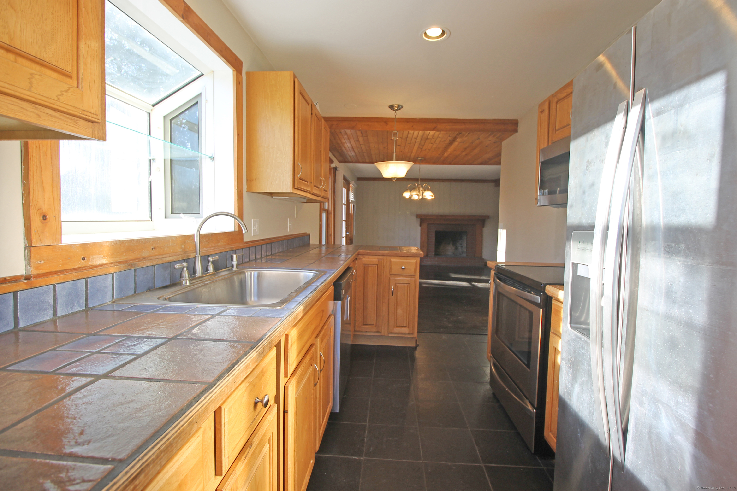 28 Rockwell Road, Bethel, Connecticut image 13