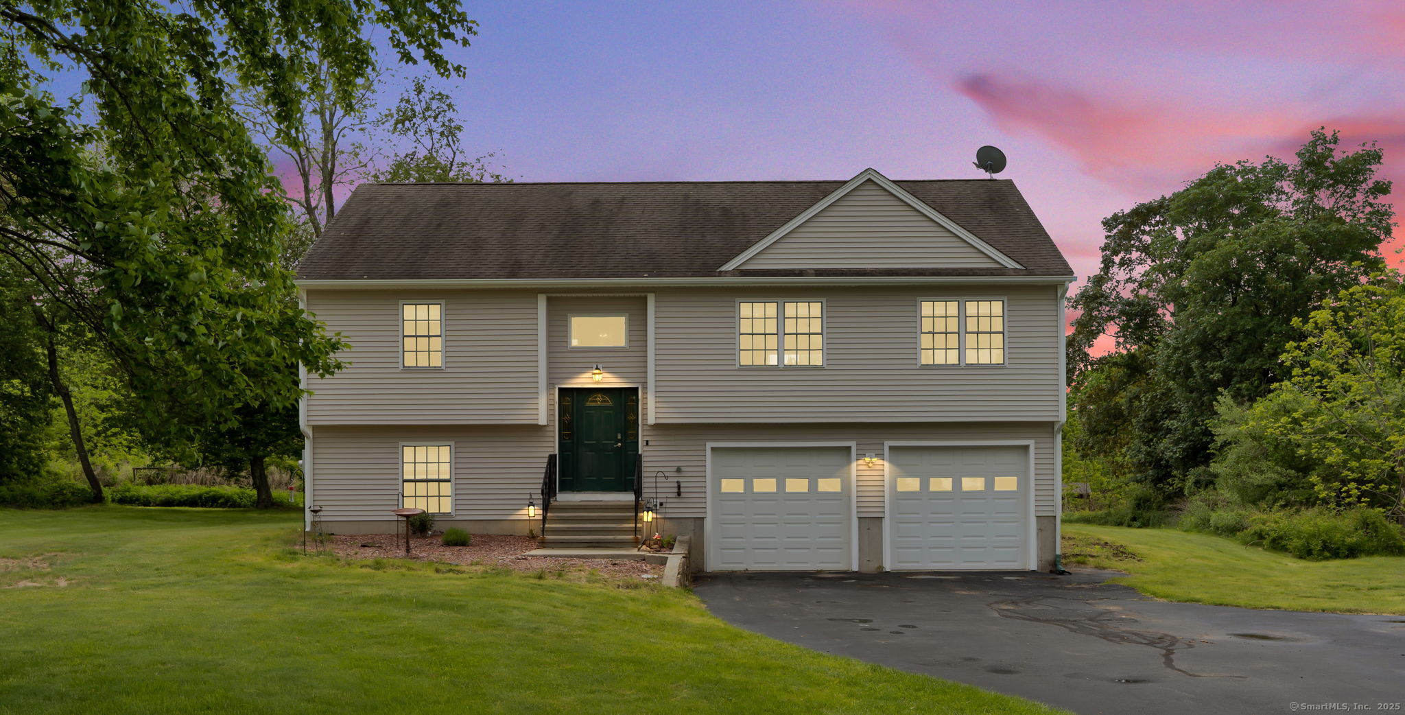 10 Sandy Lane, Colchester, Connecticut image 1