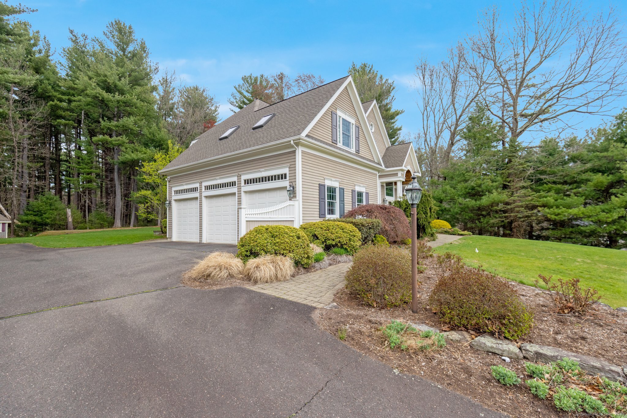65 Cardinal Drive, Glastonbury, Connecticut image 3