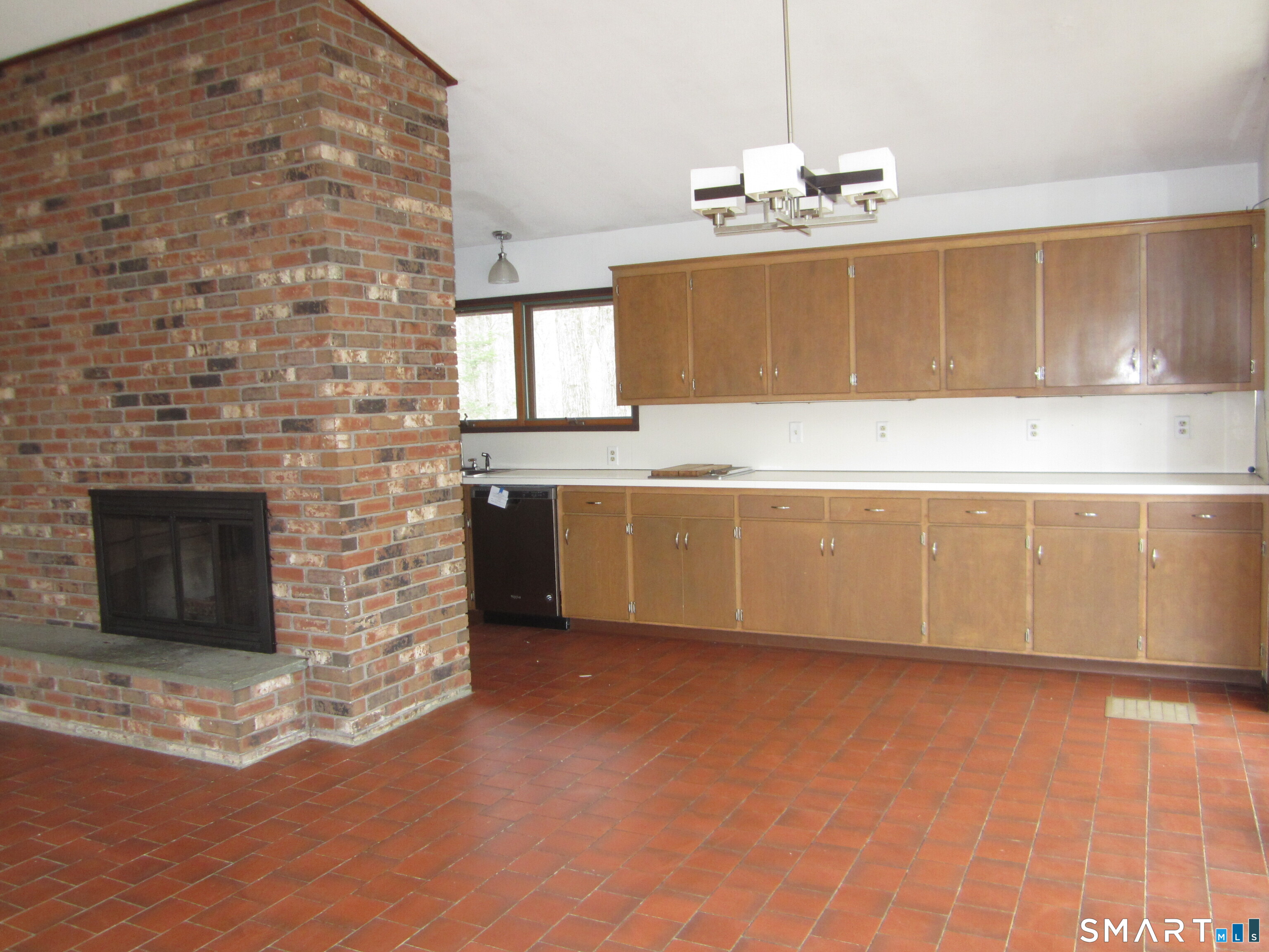 58 Candide Lane