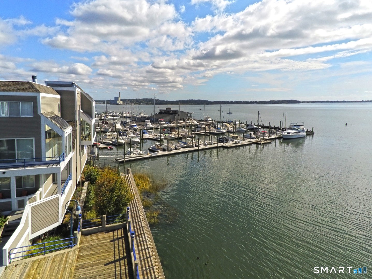 21 Harbour Close A-21