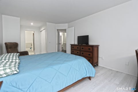 Tiny photo for 21 Harbour Close #A-21, New Haven, CT 06405 (MLS # 24201615)
