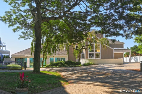 Tiny photo for 21 Harbour Close #A-21, New Haven, CT 06405 (MLS # 24201615)