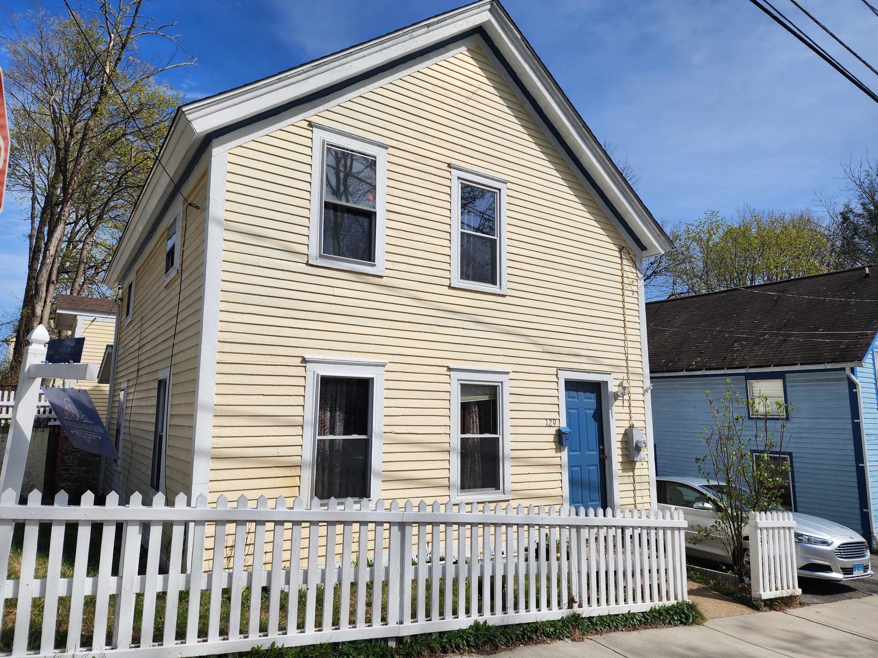 Property for Sale at Walnut Street, Windham, Connecticut - Bedrooms: 4 
Bathrooms: 1 
Rooms: 7  - $259,000
