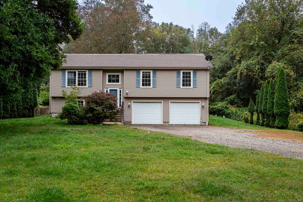 Photo of 10 Mathieu Street, Norwich, CT 06380 (MLS # 24141590)