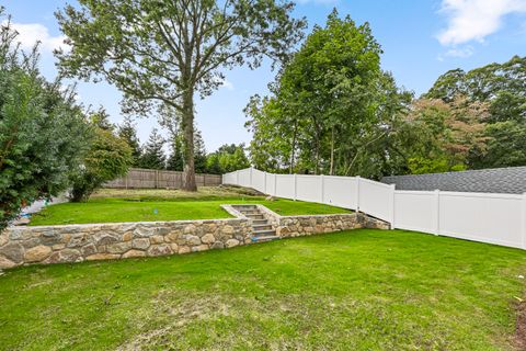 Tiny photo for 20 Center Drive, Greenwich, CT 06870 (MLS # 24131894)