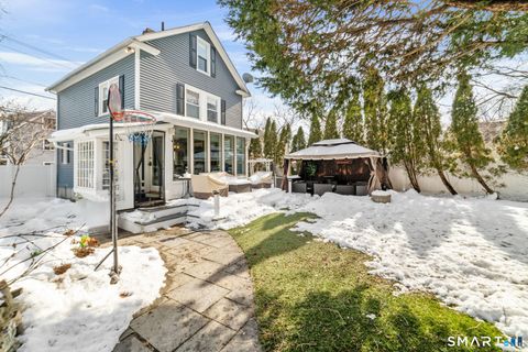 Tiny photo for 1 Overlook Avenue, Fairfield, CT 06824 (MLS # 24153146)