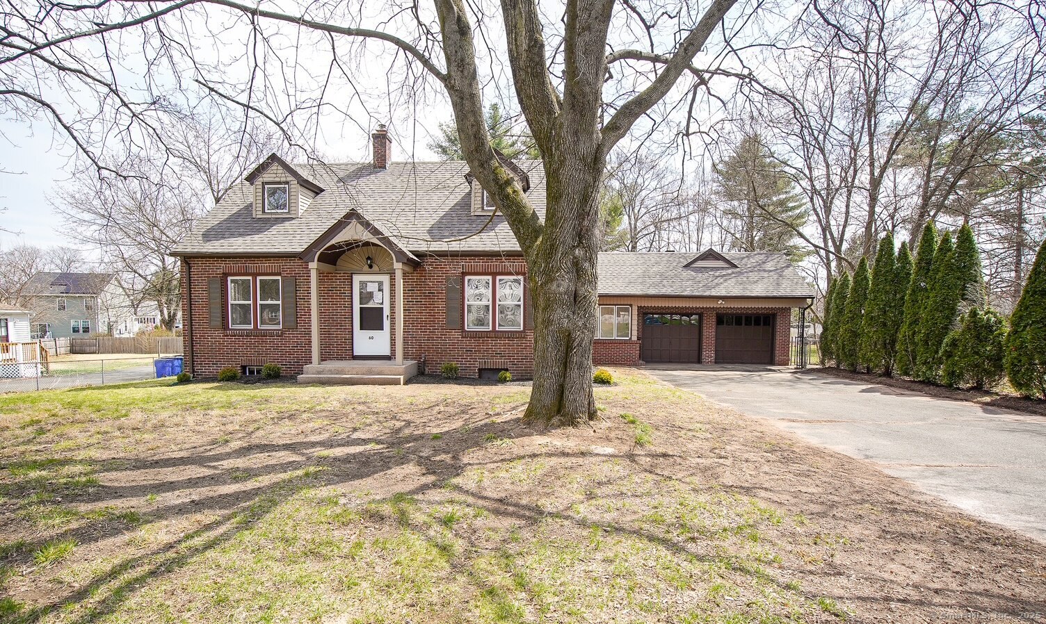 60 S Center Street, Windsor Locks, Connecticut image 1