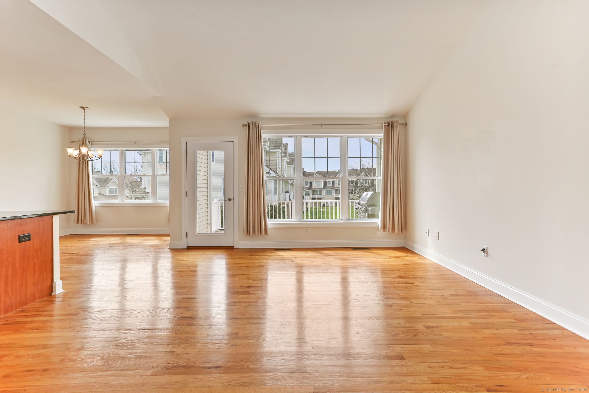 131 Kyles Way #131, Shelton, Connecticut image 2