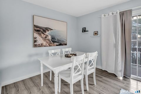 Tiny photo for 40 Ferry Court #40, Stratford, CT 06615 (MLS # 24145557)