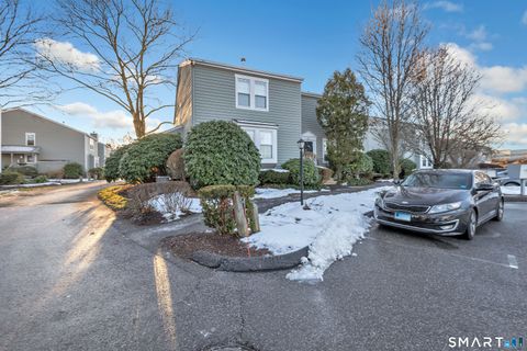 Tiny photo for 40 Ferry Court #40, Stratford, CT 06615 (MLS # 24145557)