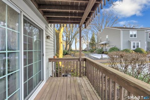 Tiny photo for 40 Ferry Court #40, Stratford, CT 06615 (MLS # 24145557)