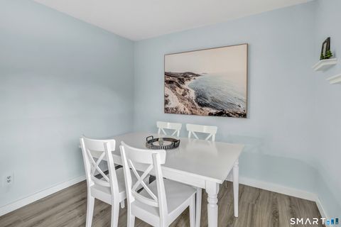 Tiny photo for 40 Ferry Court #40, Stratford, CT 06615 (MLS # 24145557)