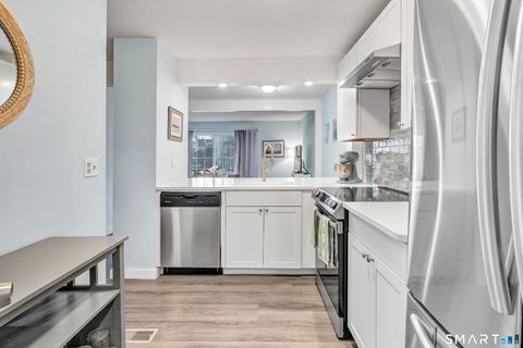 Tiny photo for 40 Ferry Court #40, Stratford, CT 06615 (MLS # 24145557)