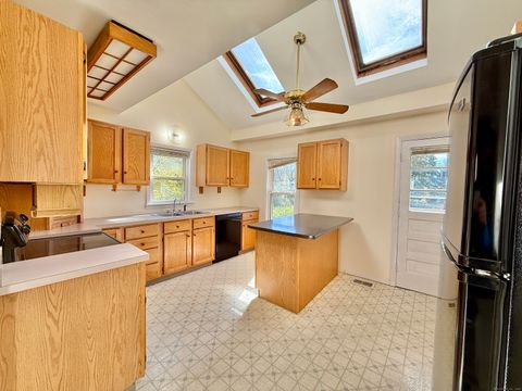 Tiny photo for 8 Main Street N, Bethlehem, CT 06751 (MLS # 24134171)
