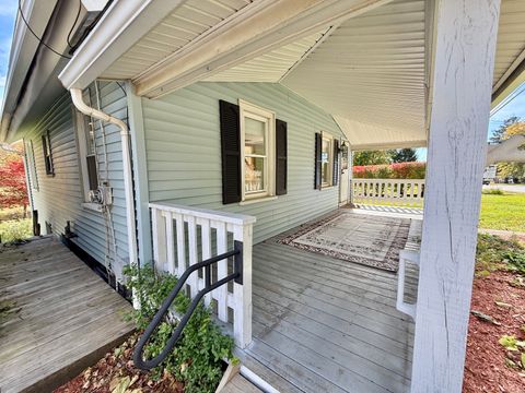 Tiny photo for 8 Main Street N, Bethlehem, CT 06751 (MLS # 24134171)
