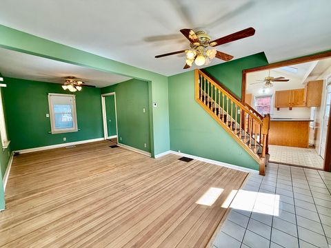 Tiny photo for 8 Main Street N, Bethlehem, CT 06751 (MLS # 24134171)