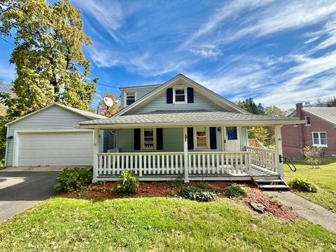 Photo of 8 Main Street N, Bethlehem, CT 06751 (MLS # 24134171)