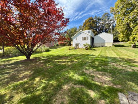 Tiny photo for 8 Main Street N, Bethlehem, CT 06751 (MLS # 24134171)